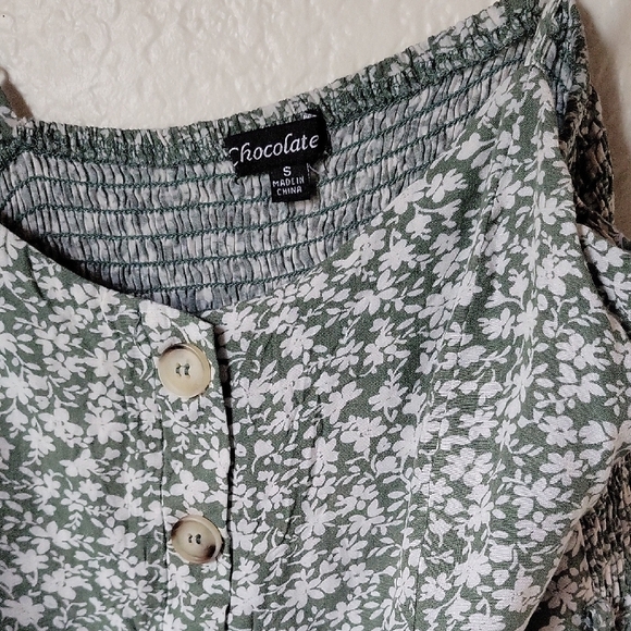 Chocolate Brand Green Floral Romper 100%Rayon Size S - Picture 4 of 7